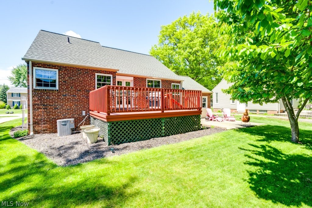 3241 W 231st Street North Olmsted OH 44070