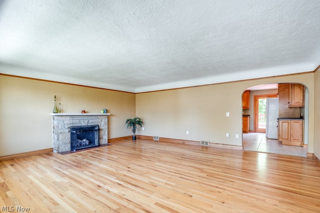 3241 W 231st Street North Olmsted OH 44070