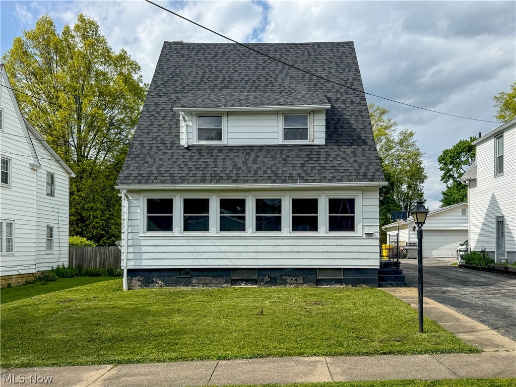 552 E 8th Street Salem OH 44460