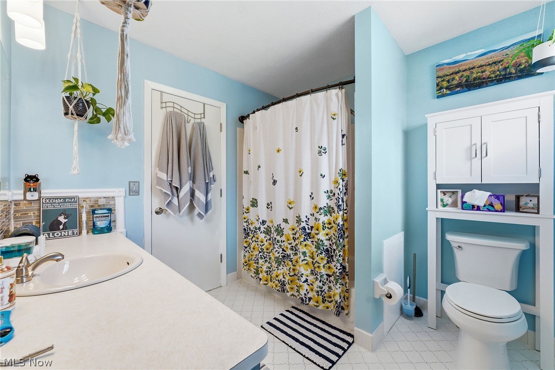 27491 Linwood Circle North Olmsted OH 44070