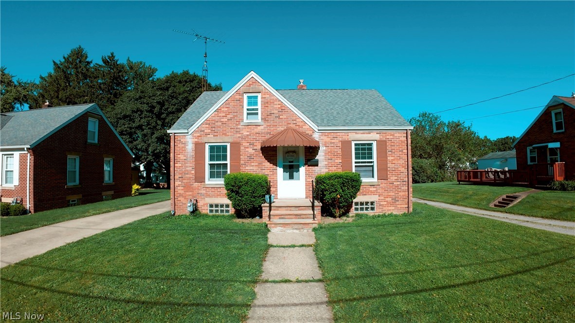 2414 Watson Avenue Alliance OH 44601