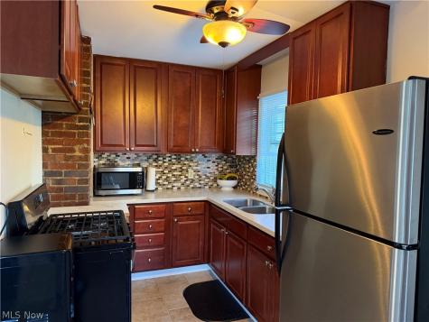 2414 Watson Avenue Alliance OH 44601