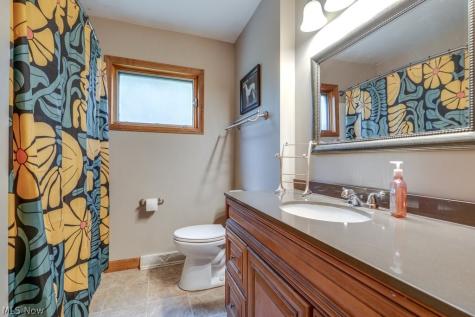 1568 Hagey Drive Barberton OH 44203