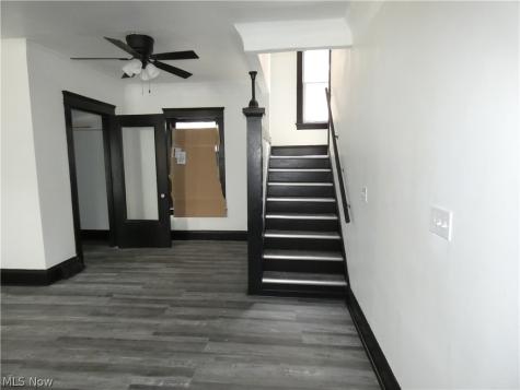 462 E 109th Street Cleveland OH 44108