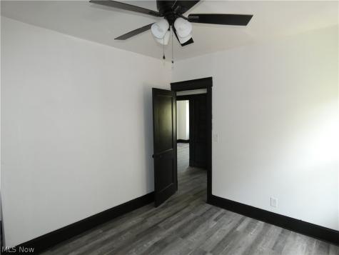 462 E 109th Street Cleveland OH 44108