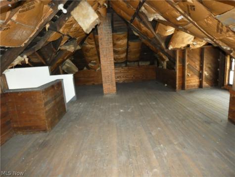 462 E 109th Street Cleveland OH 44108