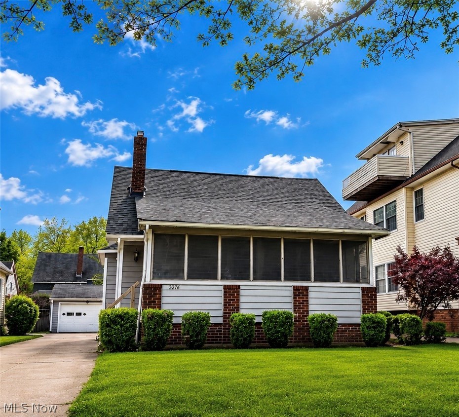 3276 W 130th Cleveland OH 44111