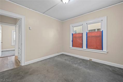 3276 W 130th Cleveland OH 44111