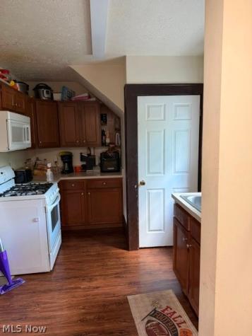 520 Parks Drive Norton OH 44203