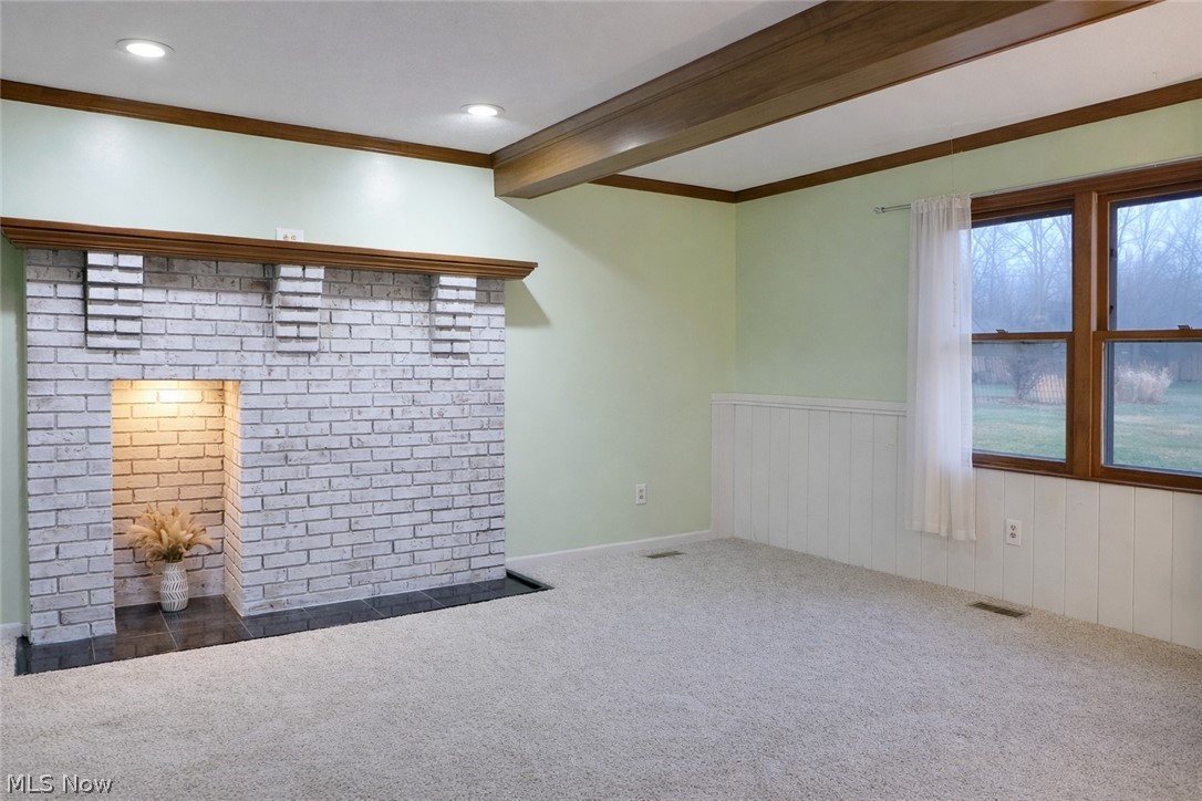 5802 Russia Road South Amherst OH 44001