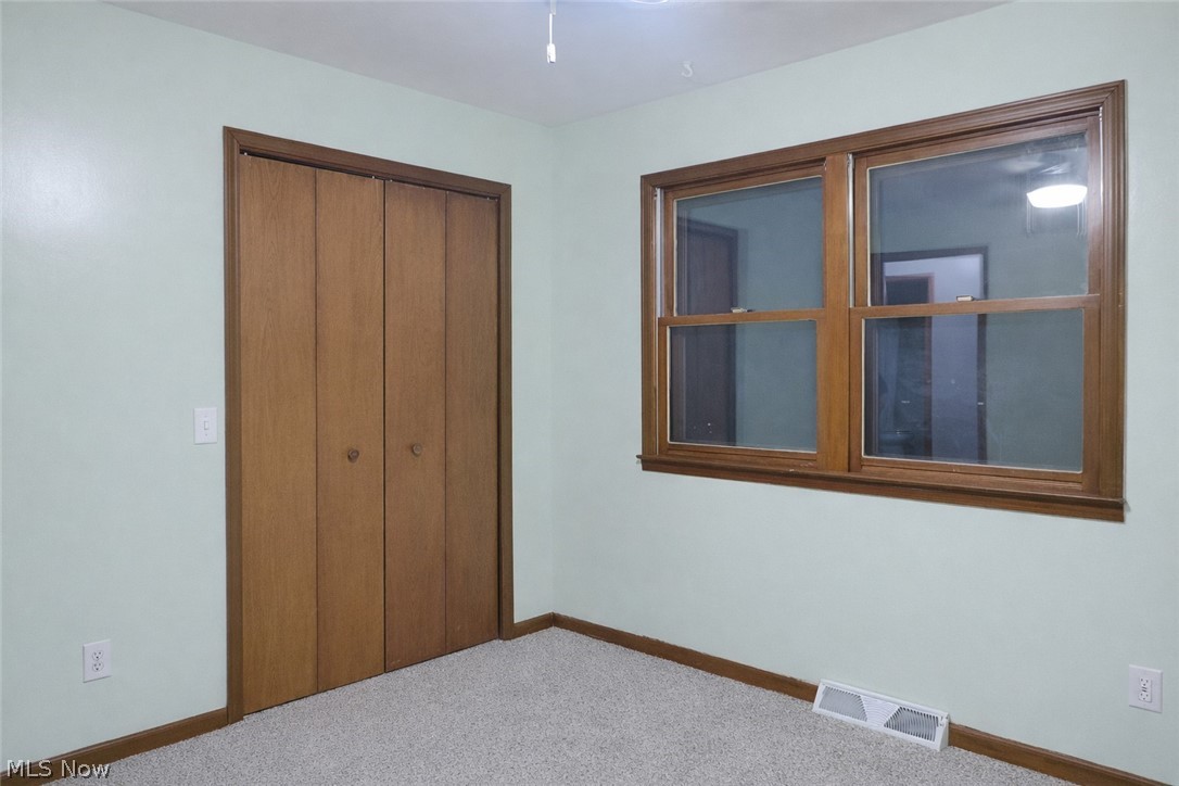 5802 Russia Road South Amherst OH 44001