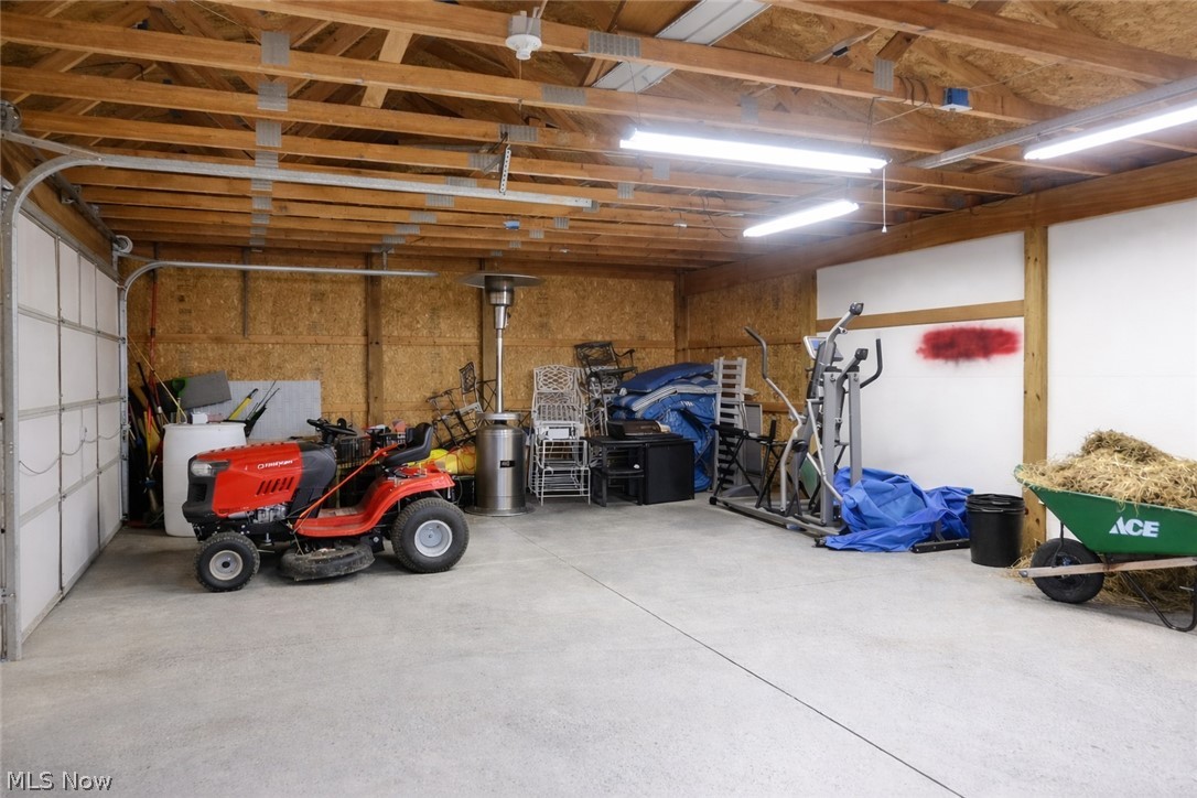 5802 Russia Road South Amherst OH 44001