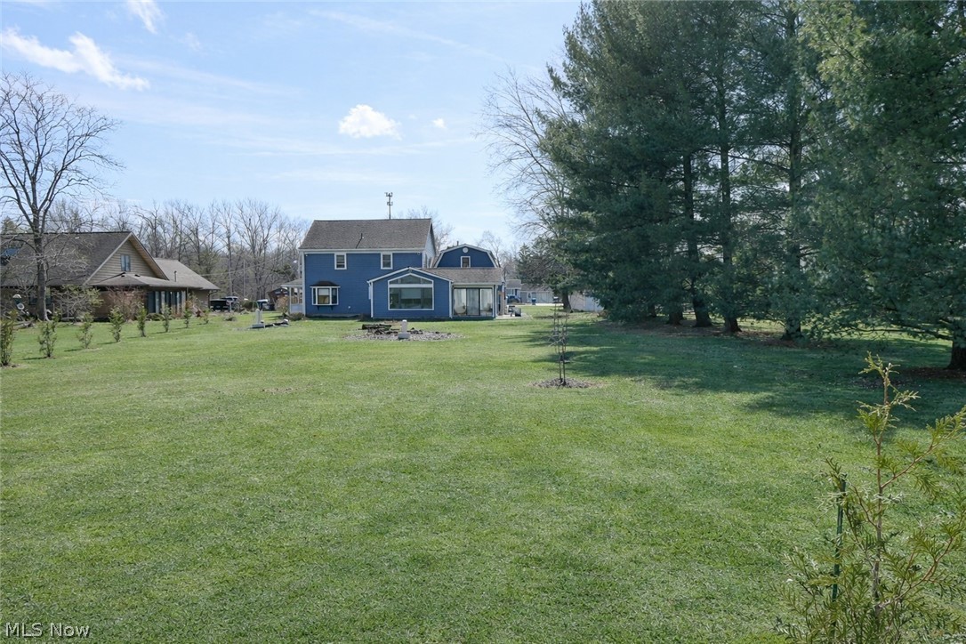 5802 Russia Road South Amherst OH 44001