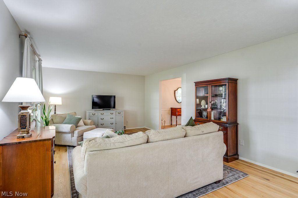 116 S Hayden Parkway Hudson OH 44236