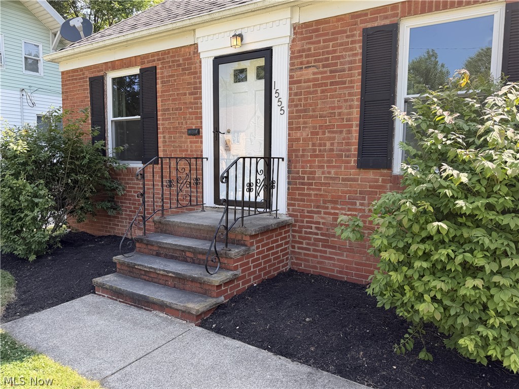 1555 Sheffield Road South Euclid OH 44121