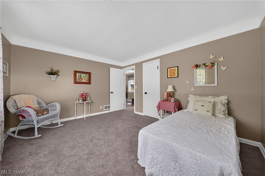 5949 Knollwood Drive Ashtabula OH 44004