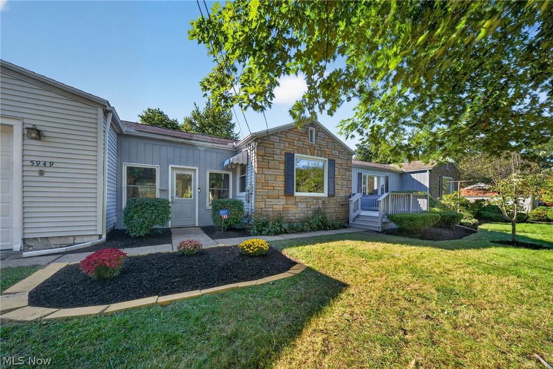 5949 Knollwood Drive Ashtabula OH 44004