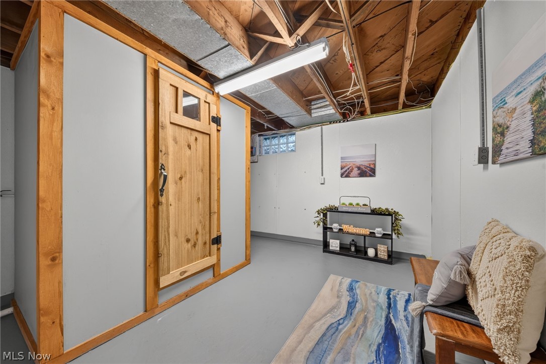 5949 Knollwood Drive Ashtabula OH 44004