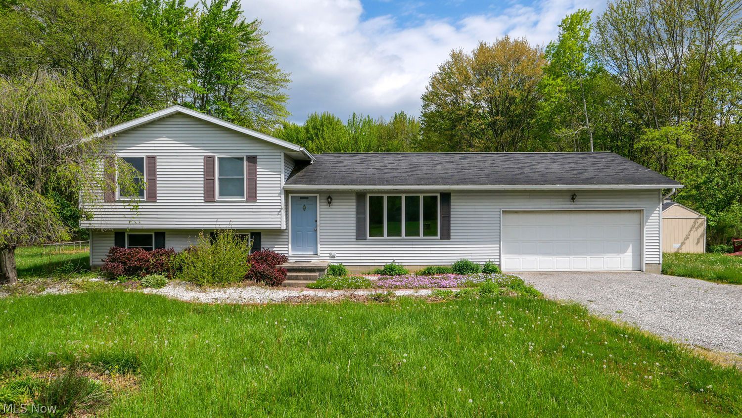 10703 Jones Road Diamond OH 44412