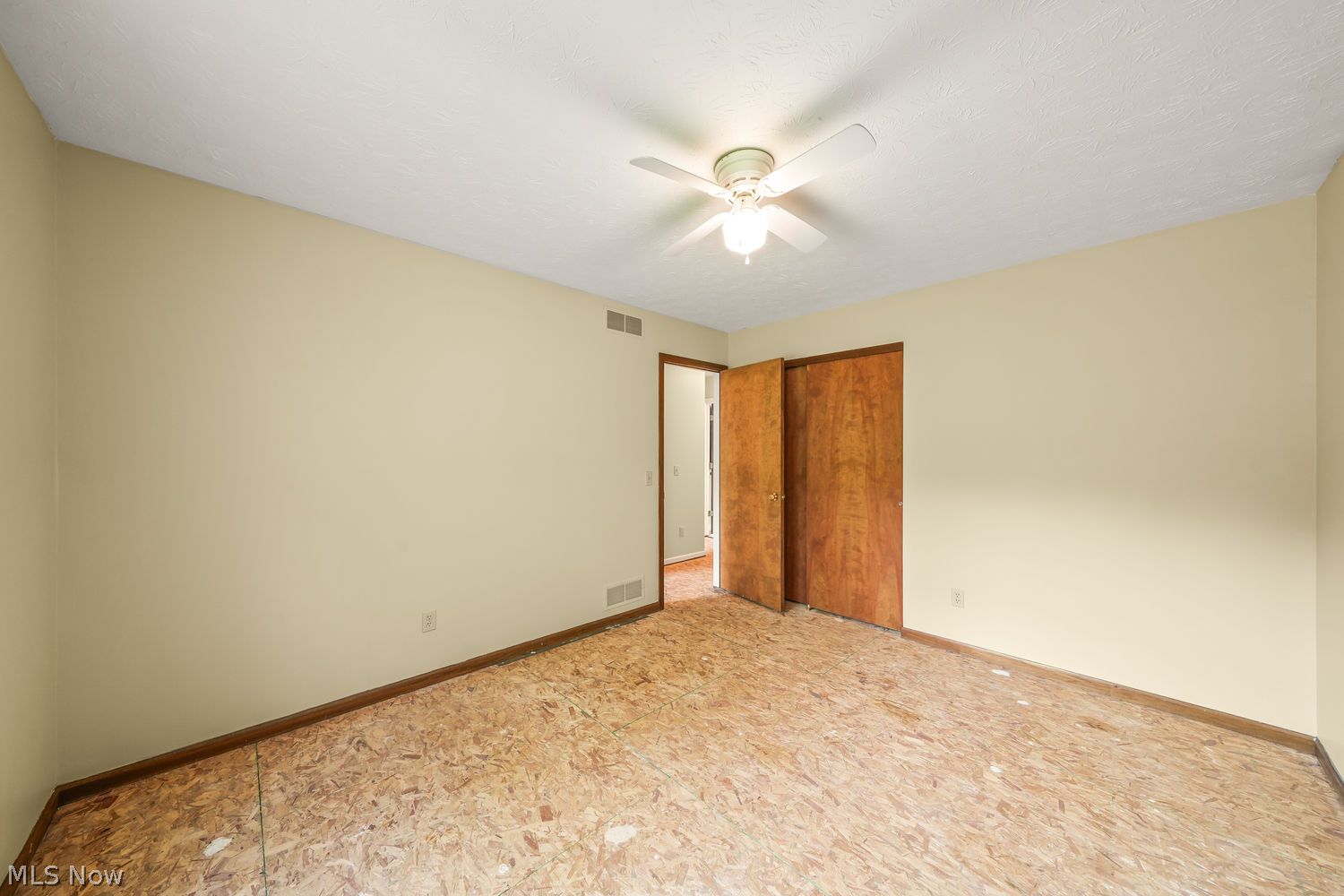 10703 Jones Road Diamond OH 44412