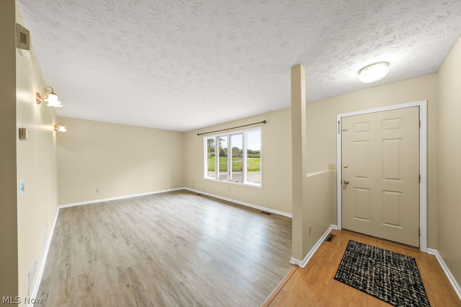 10703 Jones Road Diamond OH 44412