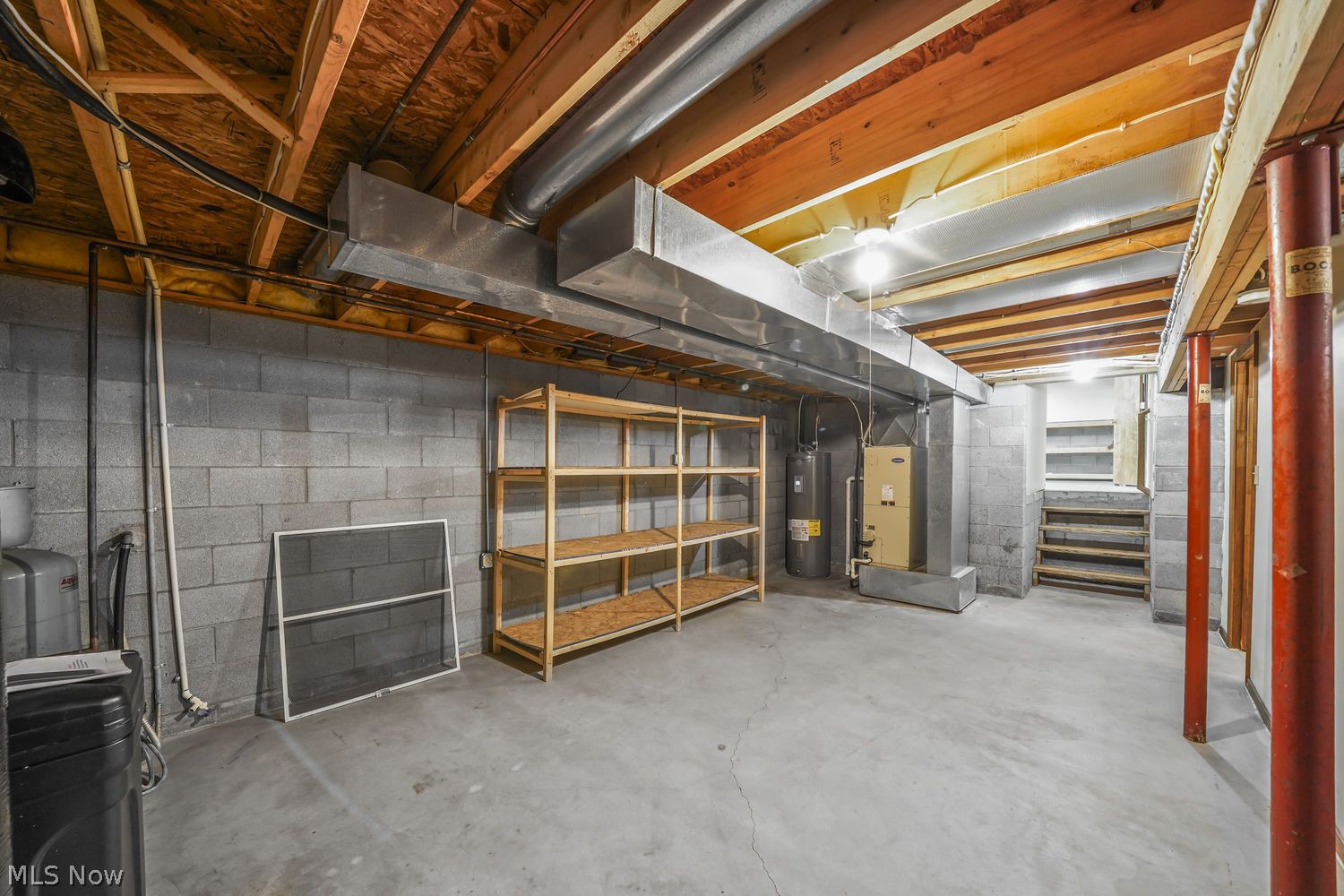 10703 Jones Road Diamond OH 44412