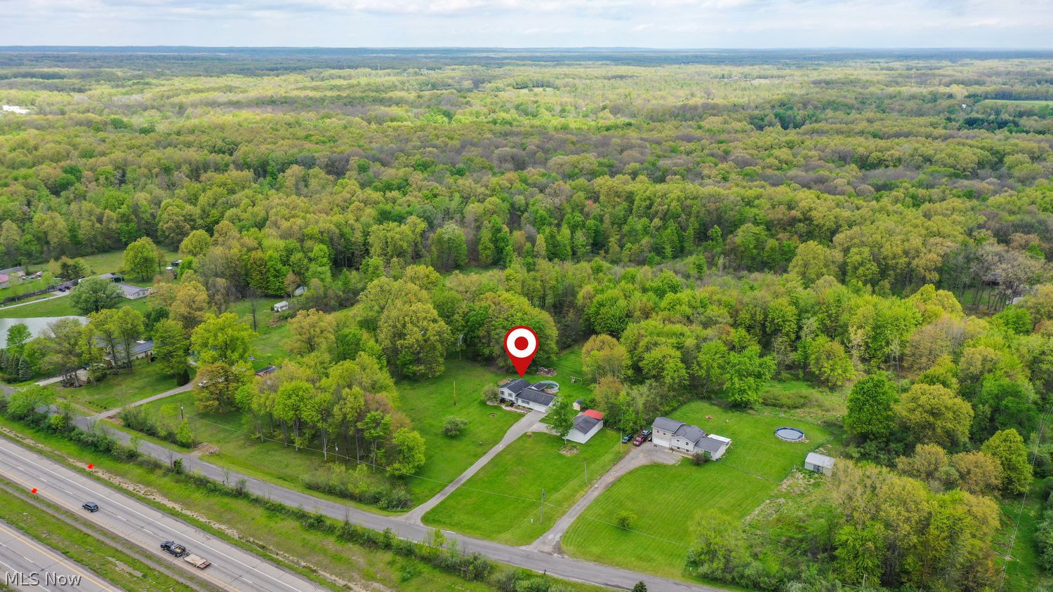 10703 Jones Road Diamond OH 44412