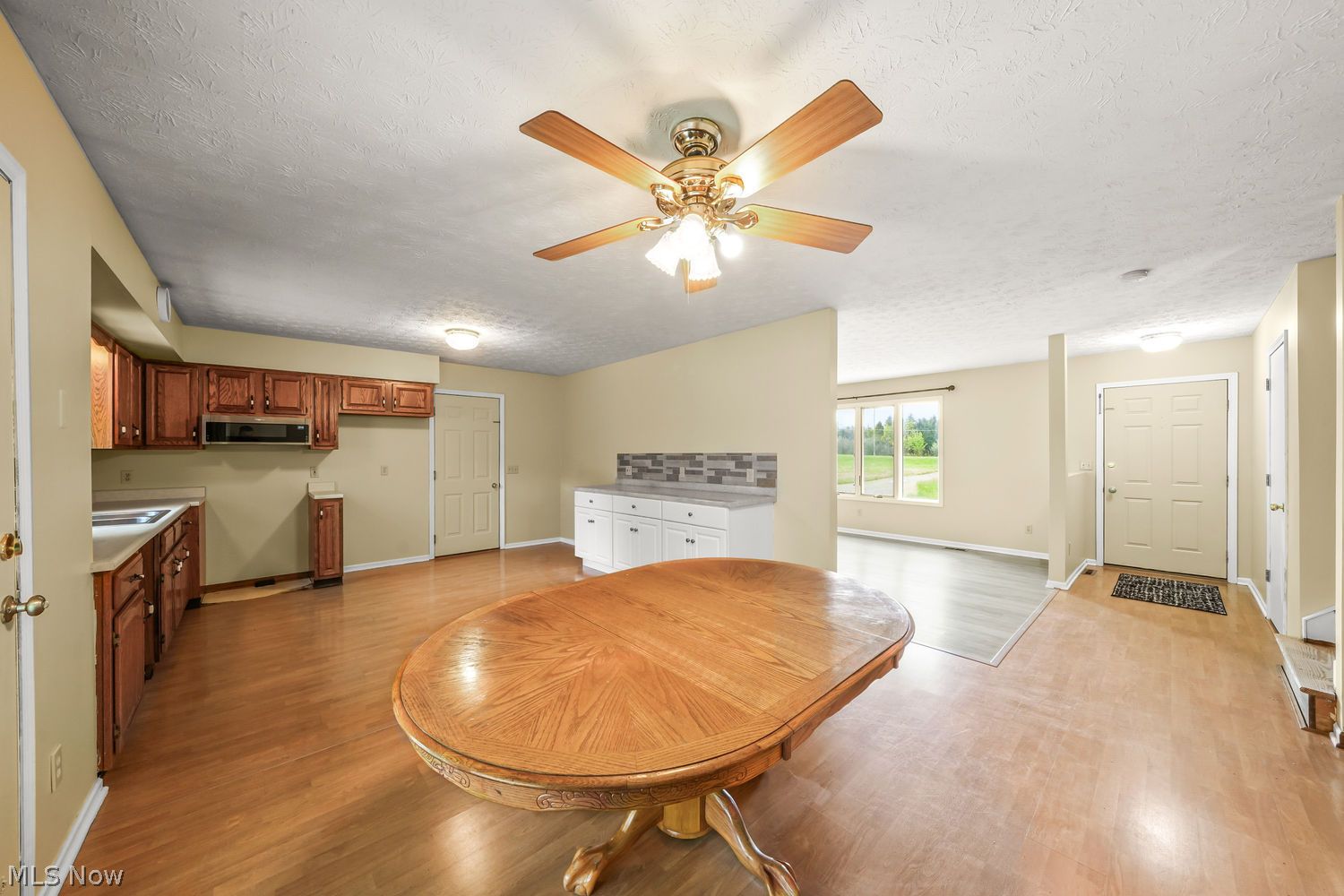 10703 Jones Road Diamond OH 44412