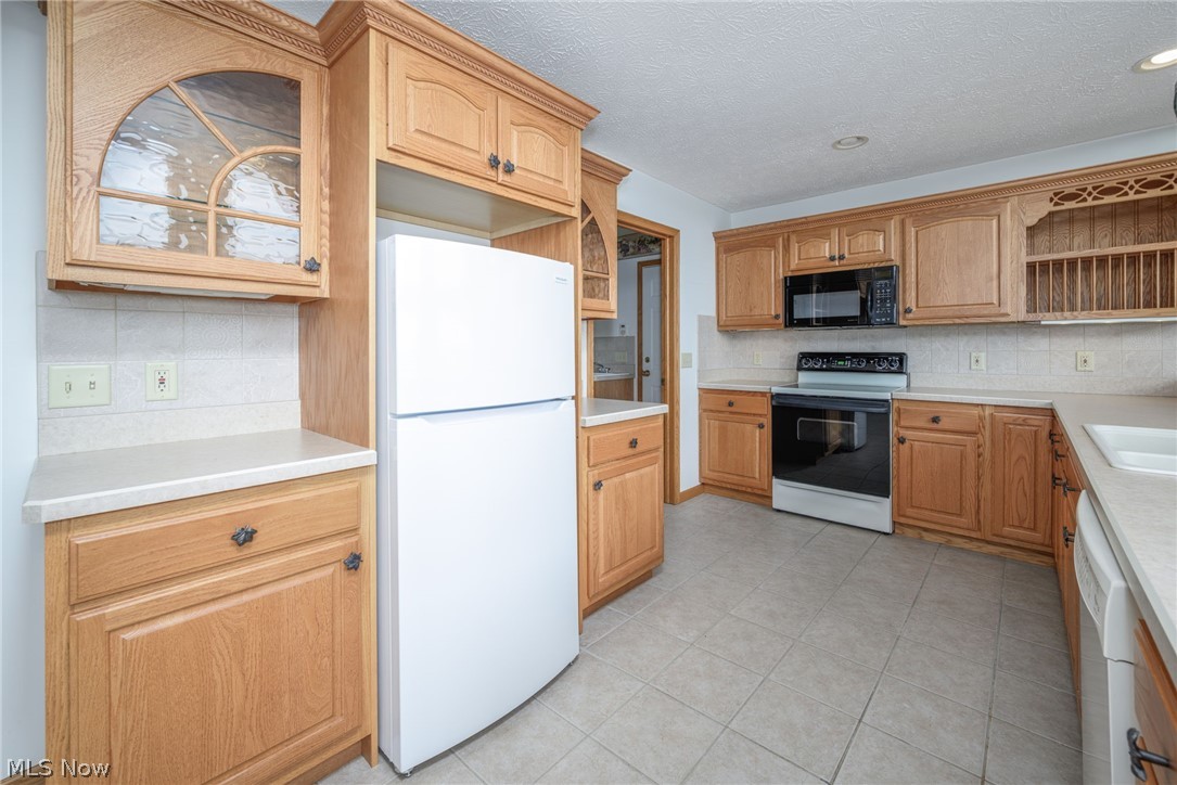 483 Owl Point Roaming Shores OH 44084