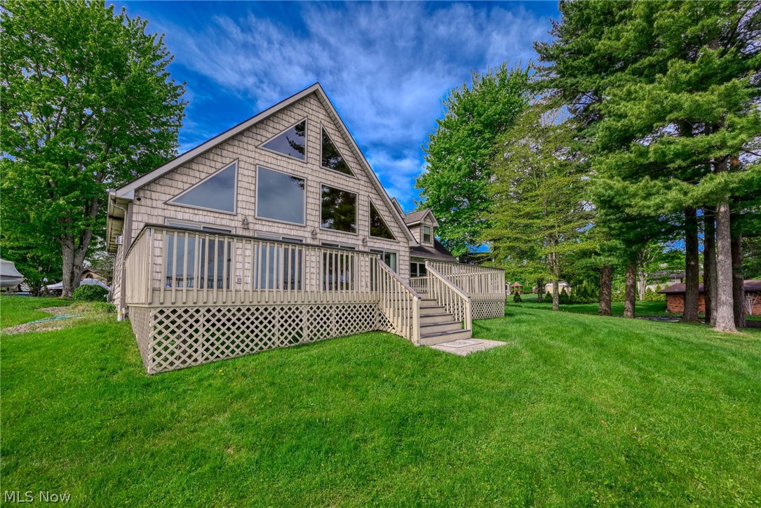 483 Owl Point Roaming Shores OH 44084
