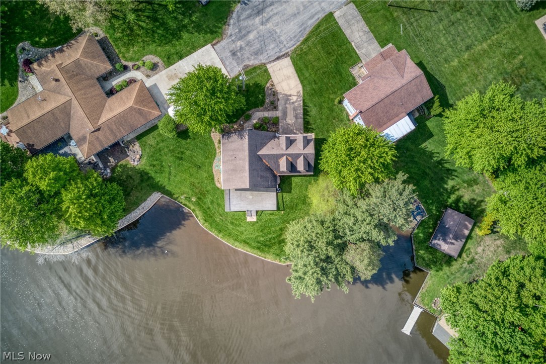 483 Owl Point Roaming Shores OH 44084