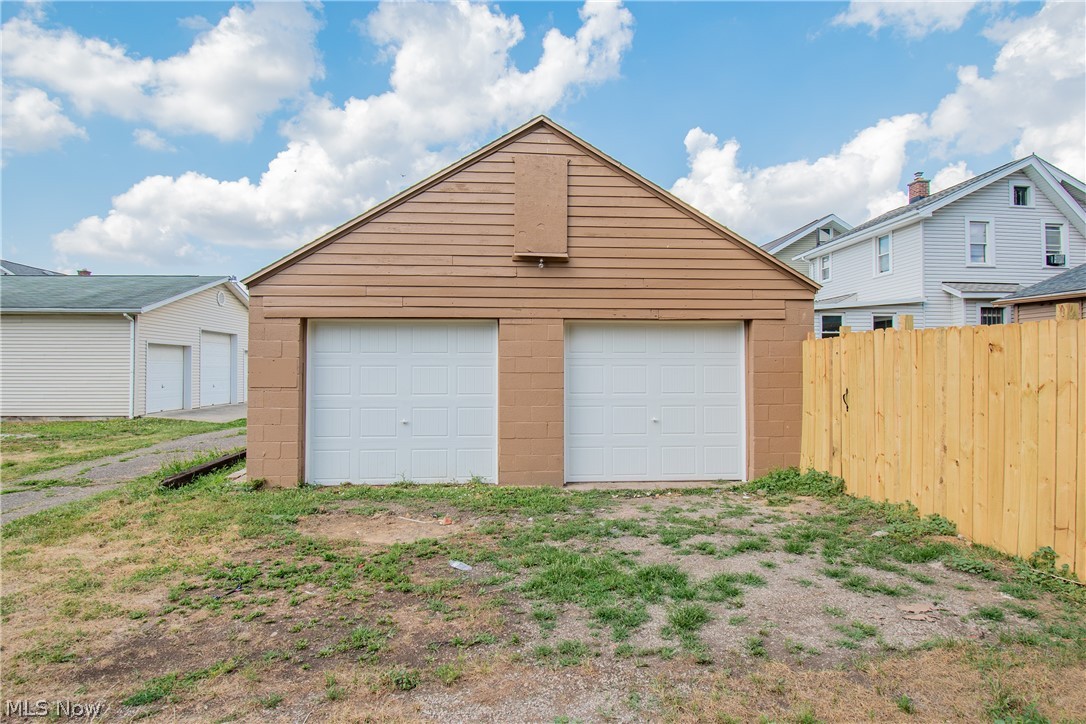 817 Halter Court NW Canton OH 44708