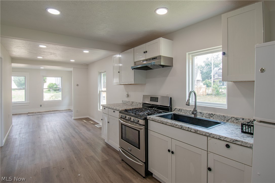 817 Halter Court NW Canton OH 44708