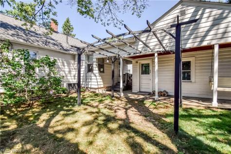 7347 Case Avenue Mentor OH 44060