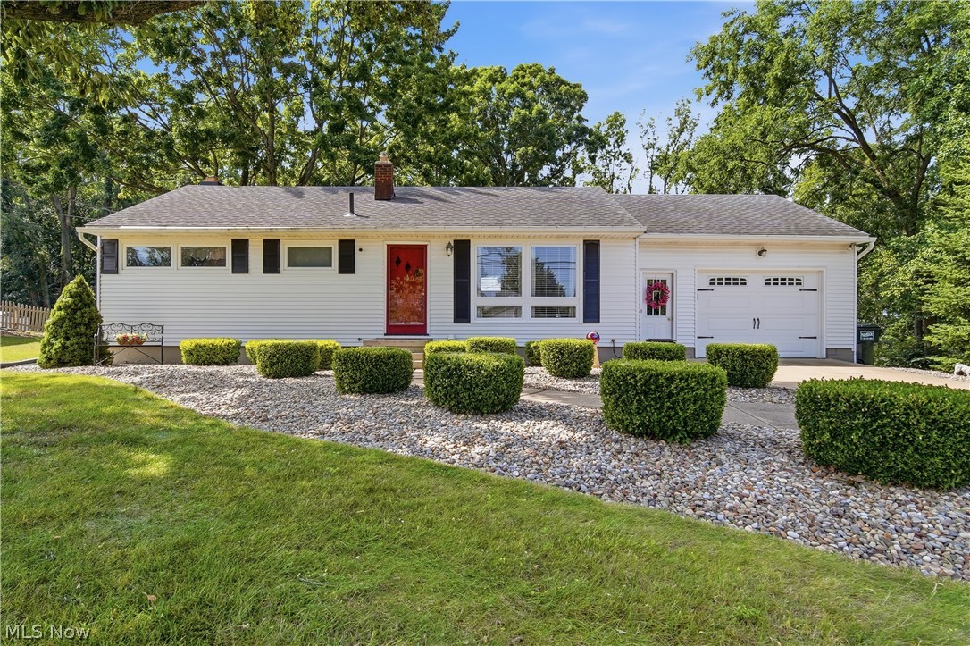 3838 Linda Street NW North Canton OH 44720