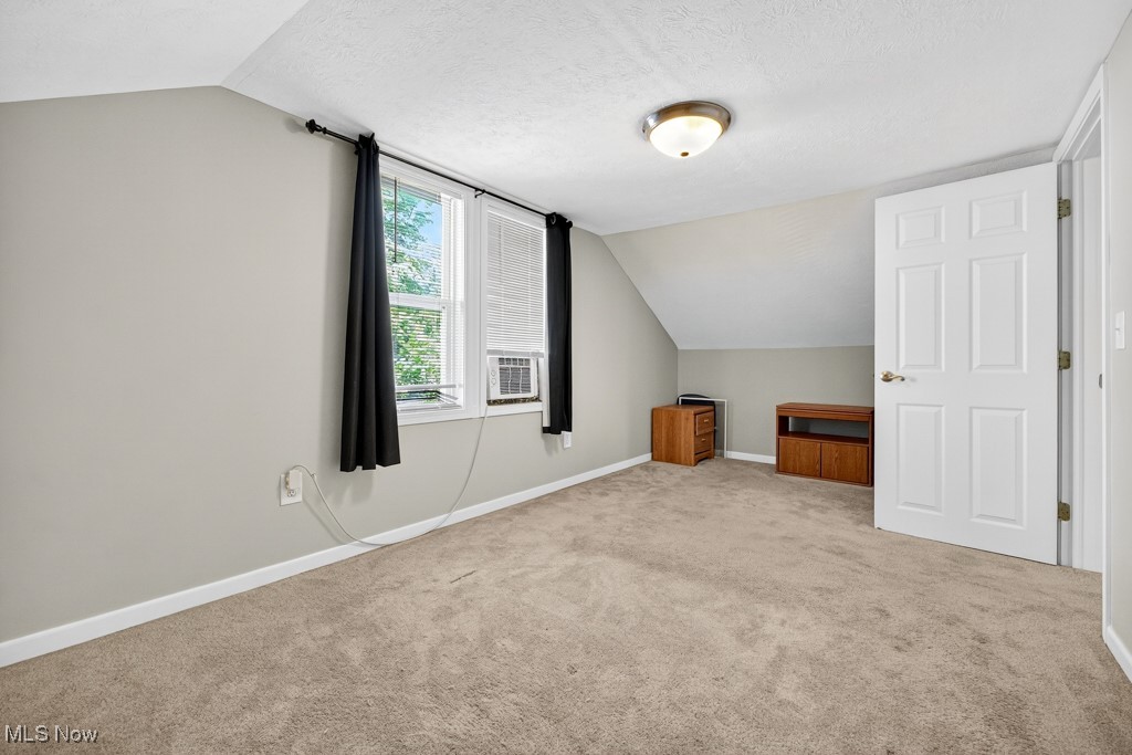 308 N Hambden Street Chardon OH 44024