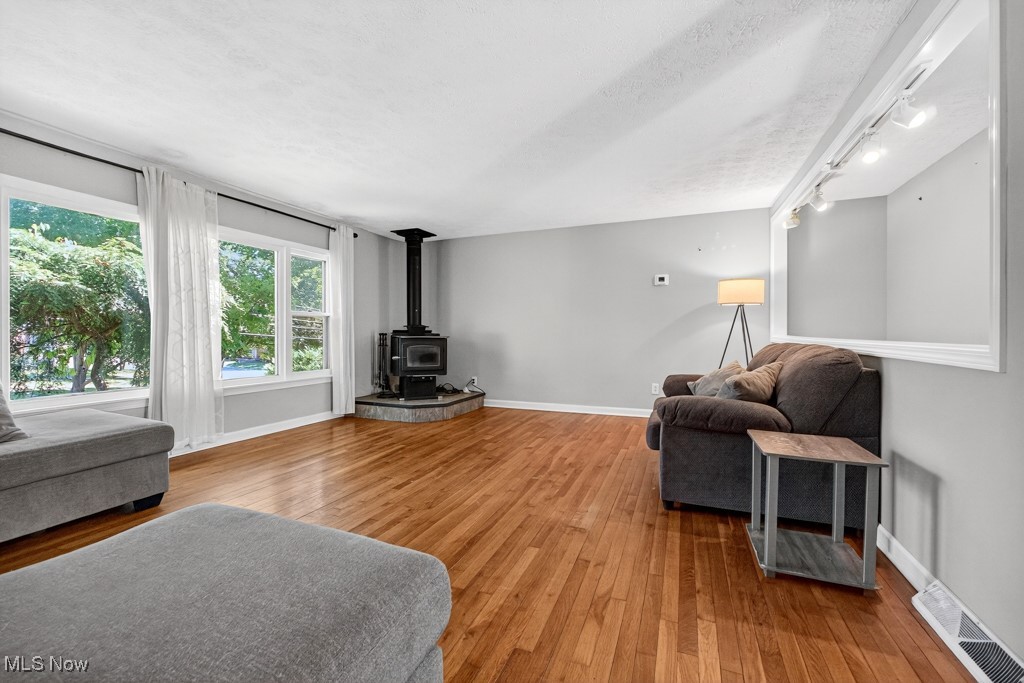 308 N Hambden Street Chardon OH 44024