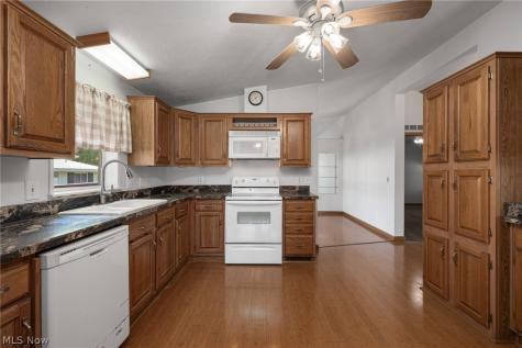 45 Periwinkle Drive Olmsted Twp OH 44138