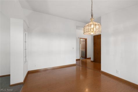 45 Periwinkle Drive Olmsted Twp OH 44138