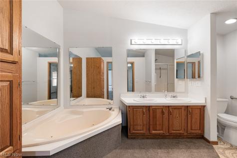 45 Periwinkle Drive Olmsted Twp OH 44138