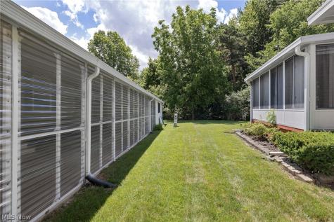 45 Periwinkle Drive Olmsted Twp OH 44138