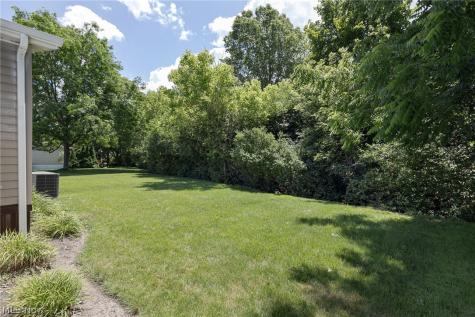 45 Periwinkle Drive Olmsted Twp OH 44138