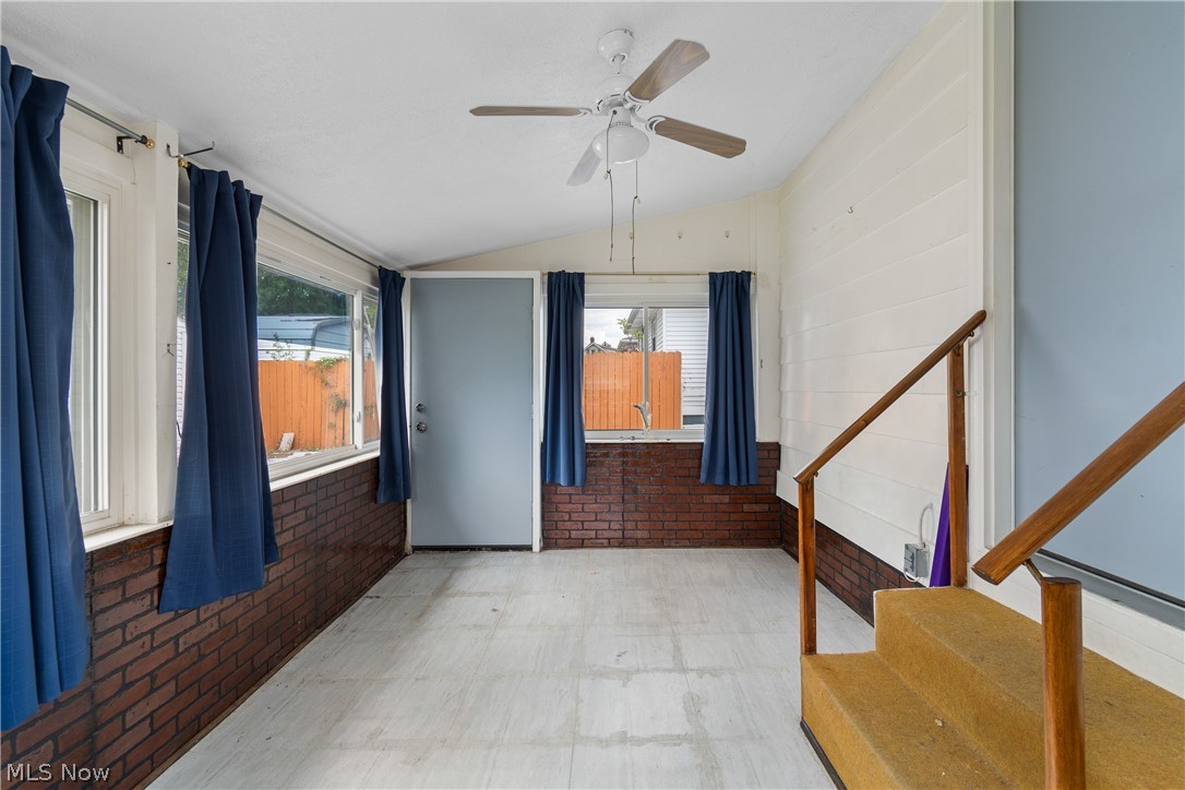 64 Kreiner Avenue Akron OH 44312