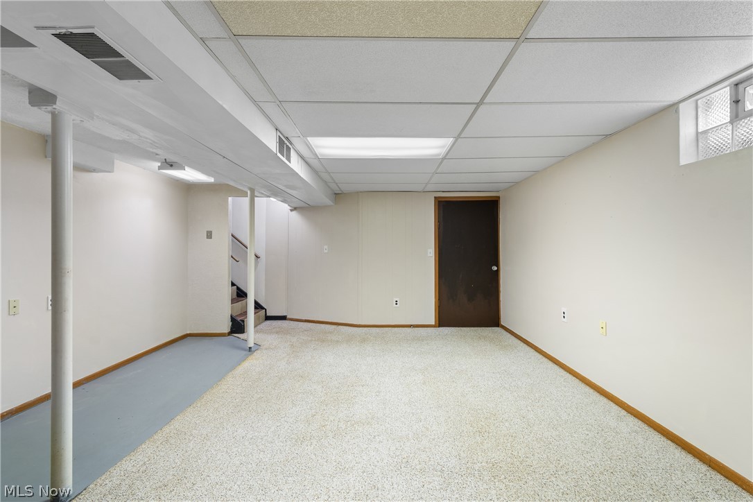 64 Kreiner Avenue Akron OH 44312