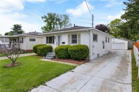 64 Kreiner Avenue Akron OH 44312