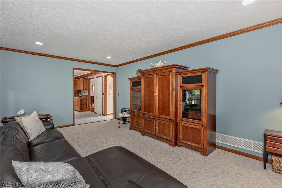 458 Medway Road Highland Heights OH 44143