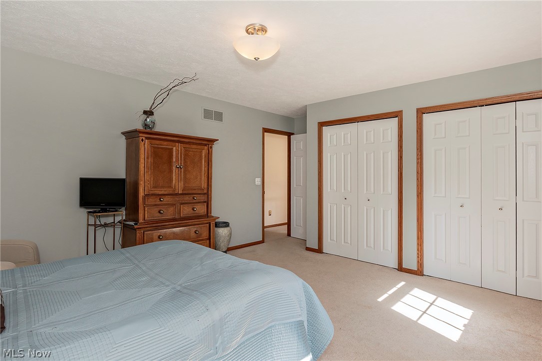 458 Medway Road Highland Heights OH 44143