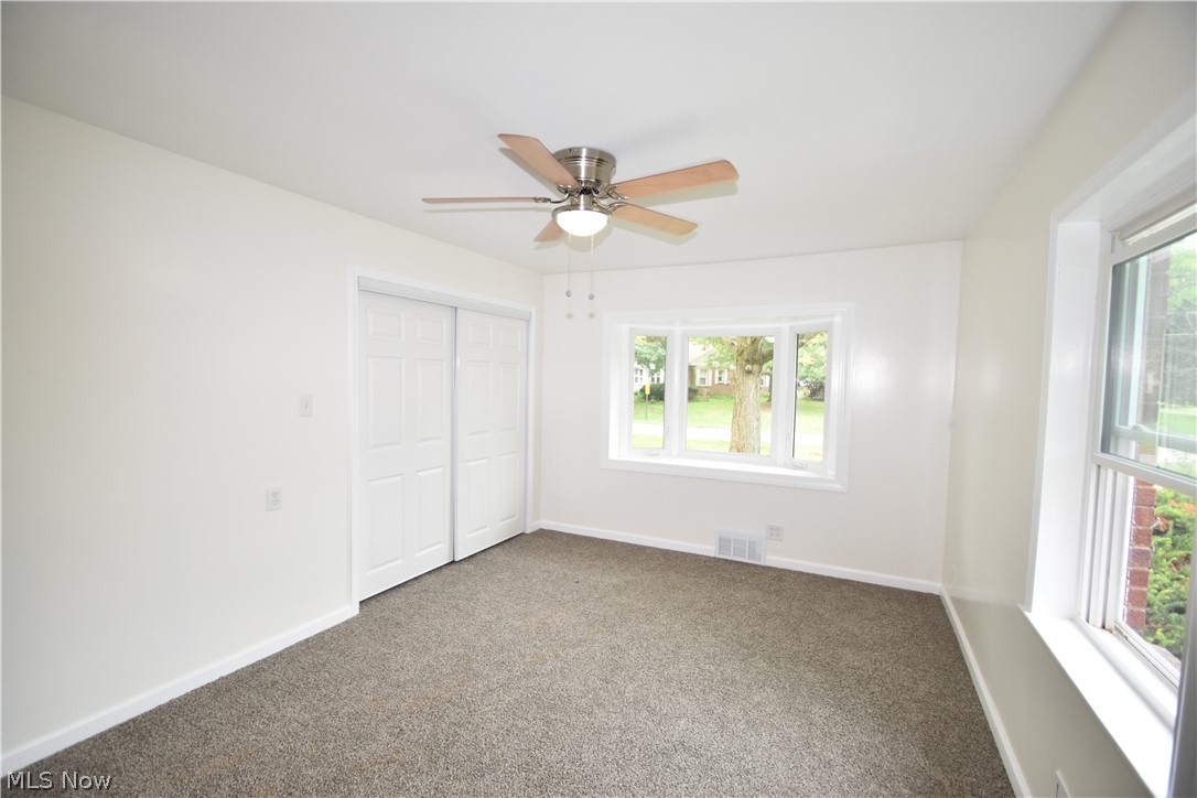 5347 Old Oxford Lane Youngstown OH 44512