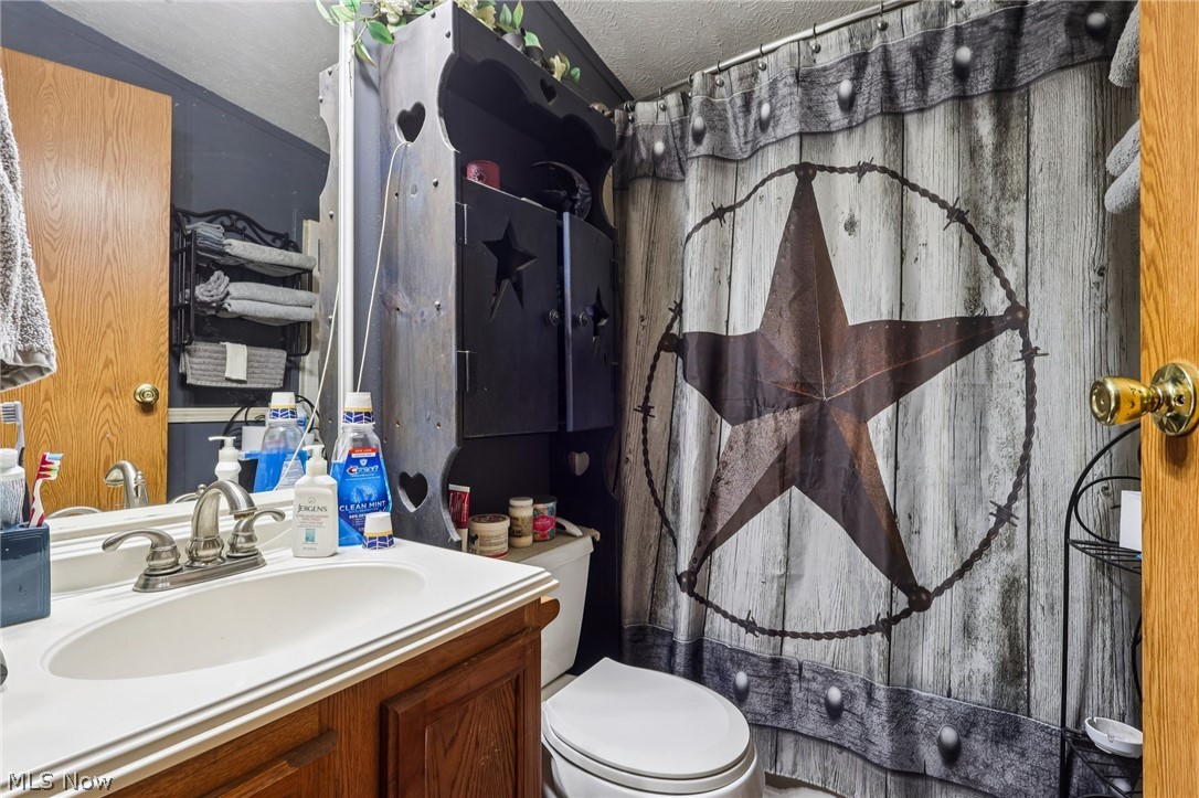 188 Paradise Boulevard Madison OH 44057