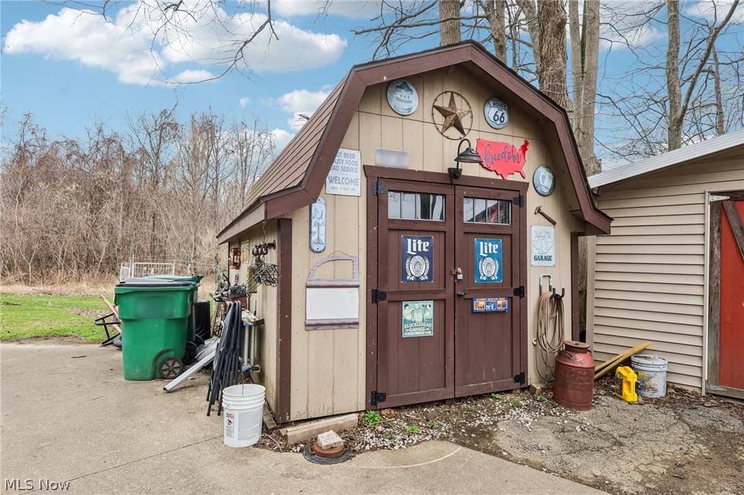188 Paradise Boulevard Madison OH 44057